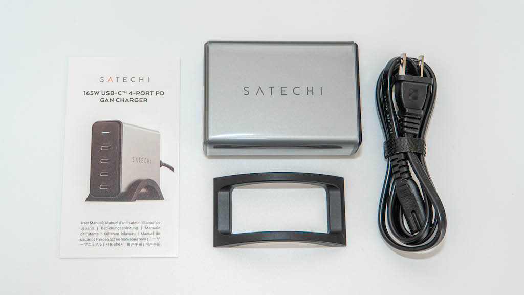 レビュー］Satechi 165W USB-C 4-Port PD GaN Charger をチェック 驚異